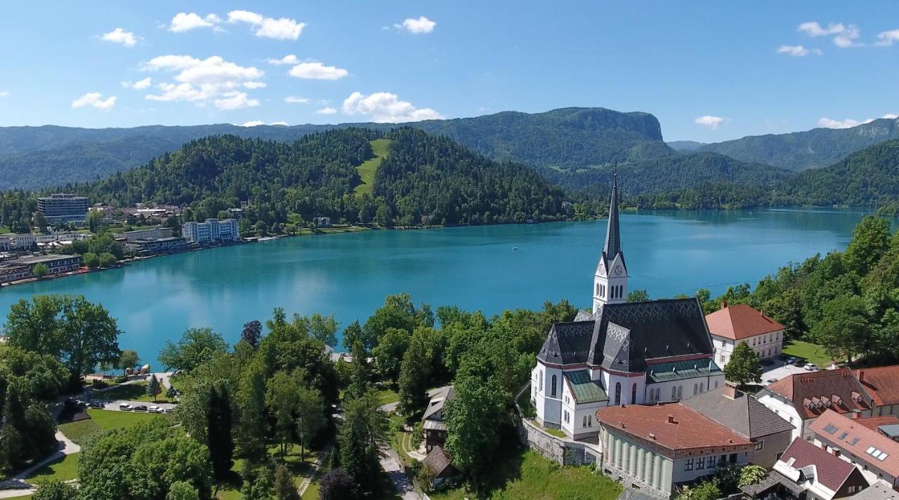 Vila Mila Bled Bagian luar foto